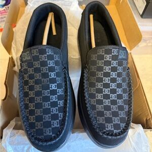 DC Men's Villain Slip-On Shoes